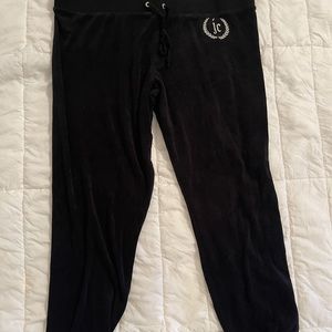 {Juicy Couture Cropped Pants}